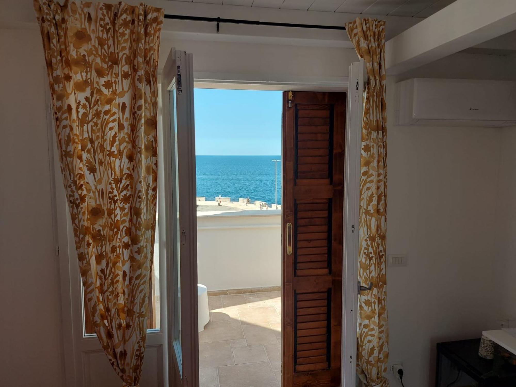 Hotel Bonitamare Polignano a Mare Esterno foto
